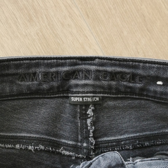 American eagle super stretch high-waisted jeans - Picture 2 of 3